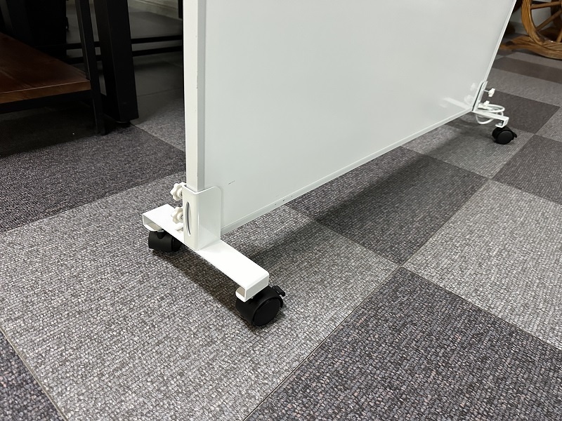 Pedestals with wheels for Infrared panel - 2 pieces